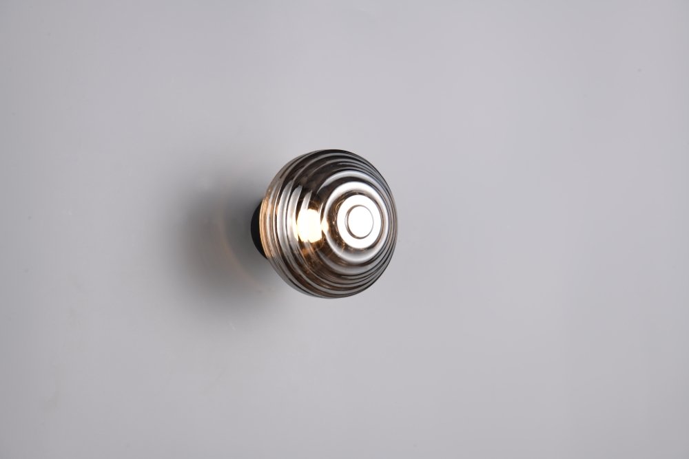 Trio WandlampEarl smoke glas oplaadbaar - R27771154